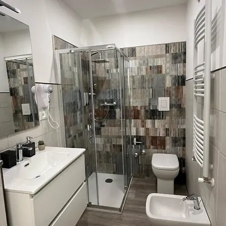 Tiburtina Urban Guest house *