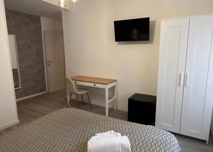 Guest house Tiburtina Urban 4*